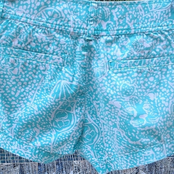 Lilly Pulitzer Coastal Cocktail Aqua Reef Dot Walsh Shorts 2" Inseam Womens Sz 0 - Picture 4 of 6